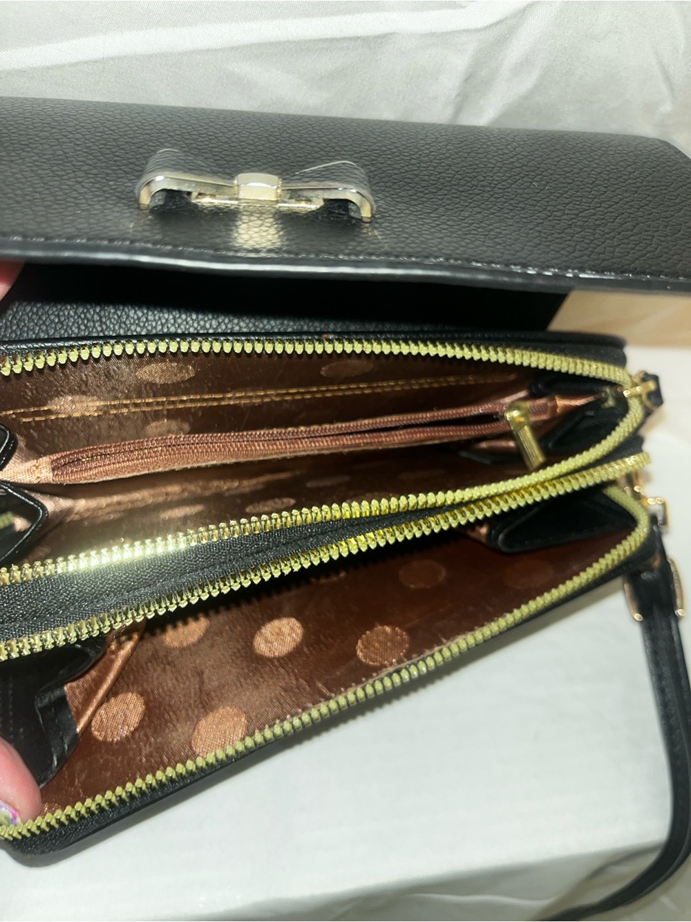 Black Bow-Accent Women’s Crossbody Bag - Picture 5 of 5